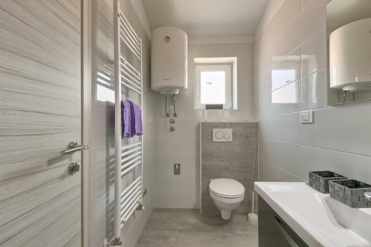 Holiday Home Nikol بولا المظهر الخارجي الصورة